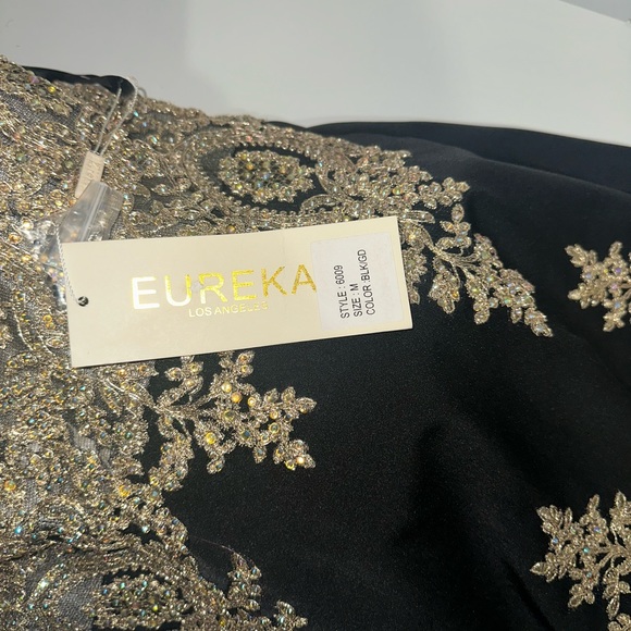 3. Eureka Fashion - Gilt Adorned Strapless Trumpet Evening Gown - Picture 6 of 7